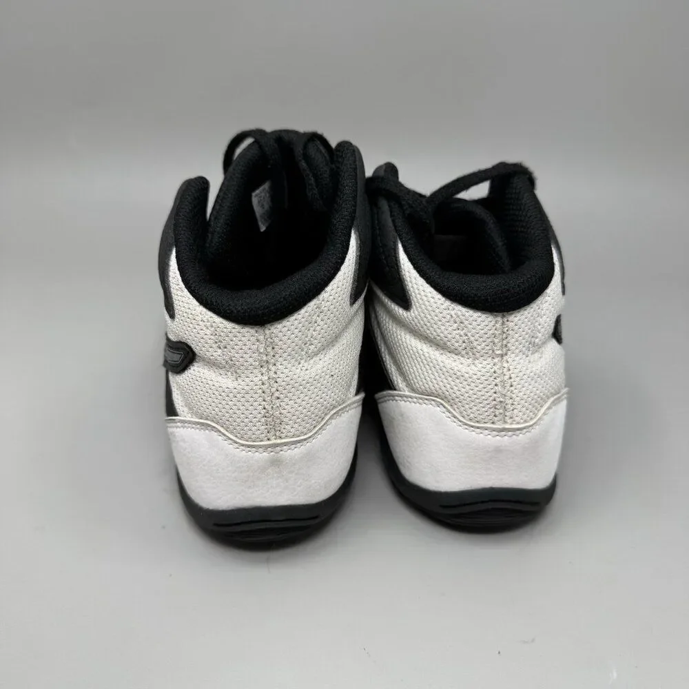 ASICS MATFLEX 6 Youth Size 6  Wrestling Shoes 1084A007 Black/White/Silver Unisex